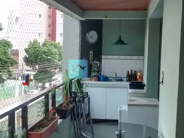 Apartamento com 220m² 3 quartos e 3 banheiros, à venda, no bairro Jardim Sao Dimas em São José dos Campos