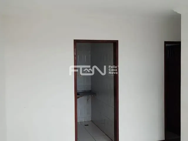 Apartamento 2 quartos e 1 banheiro, à venda, no bairro Inocoop em Camaçari