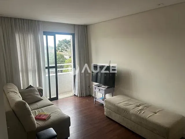 Apartamento com 70m² 2 quartos e 1 banheiro, para alugar, no bairro São Francisco em Curitiba