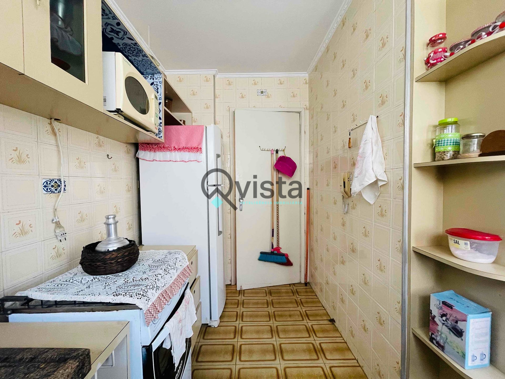 Apartamento à venda com 2 quartos, 65m² - Foto 15
