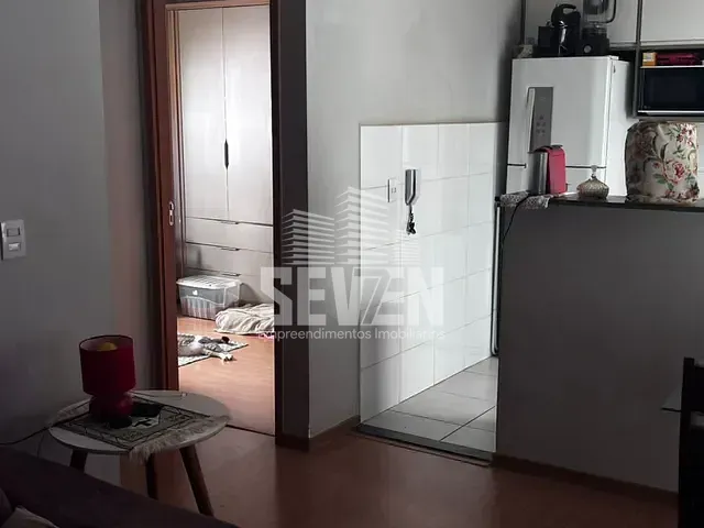 Apartamento 2 quartos e 1 banheiro, à venda, no bairro Jardim Alvorada em Bauru