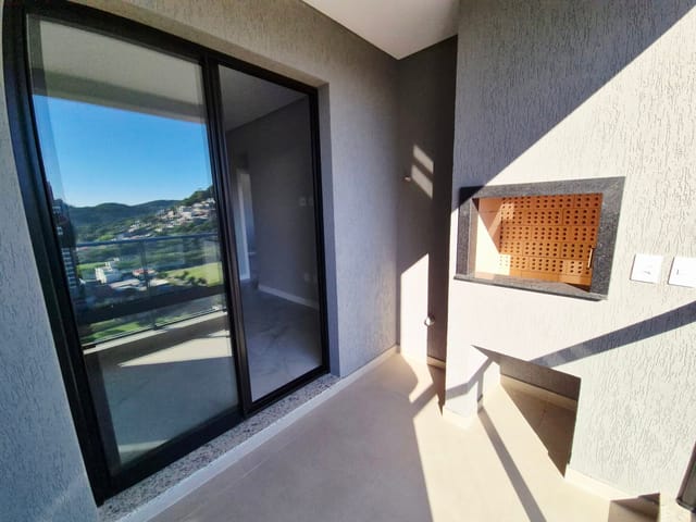 Apartamento com 74m² 2 quartos e 2 banheiros, à venda, no bairro Praia Brava de Itajaí em Itajaí