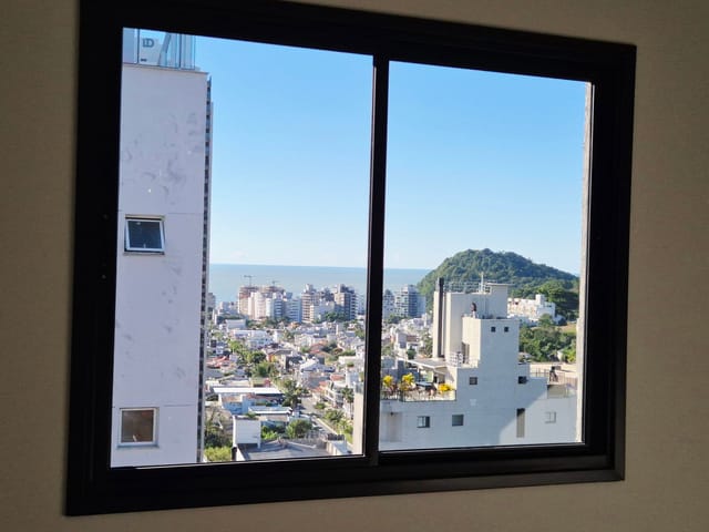 Apartamento com 74m² 2 quartos e 2 banheiros, à venda, no bairro Praia Brava de Itajaí em Itajaí