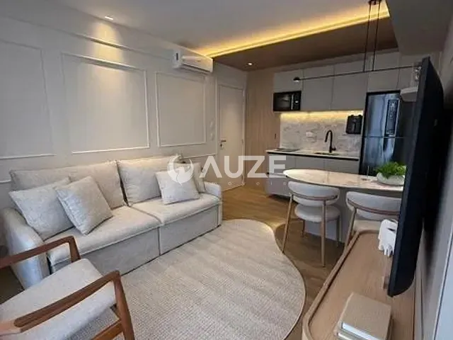Apartamento com 33m² 1 quarto e 1 banheiro, à venda, no bairro Centro Cívico em Curitiba