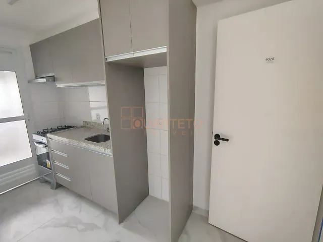 Apartamento 1 quarto e 1 banheiro, para alugar, no bairro Barra Funda em São Paulo
