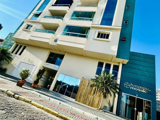 Apartamento com 88m² 3 quartos e 2 banheiros, à venda, no bairro Balneário Perequê em Porto Belo