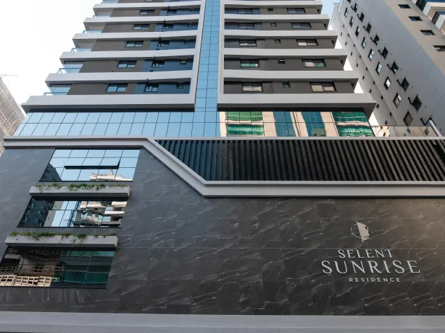 Apartamento com 128m² 3 quartos e 4 banheiros, à venda, no bairro Balneário Perequê em Porto Belo