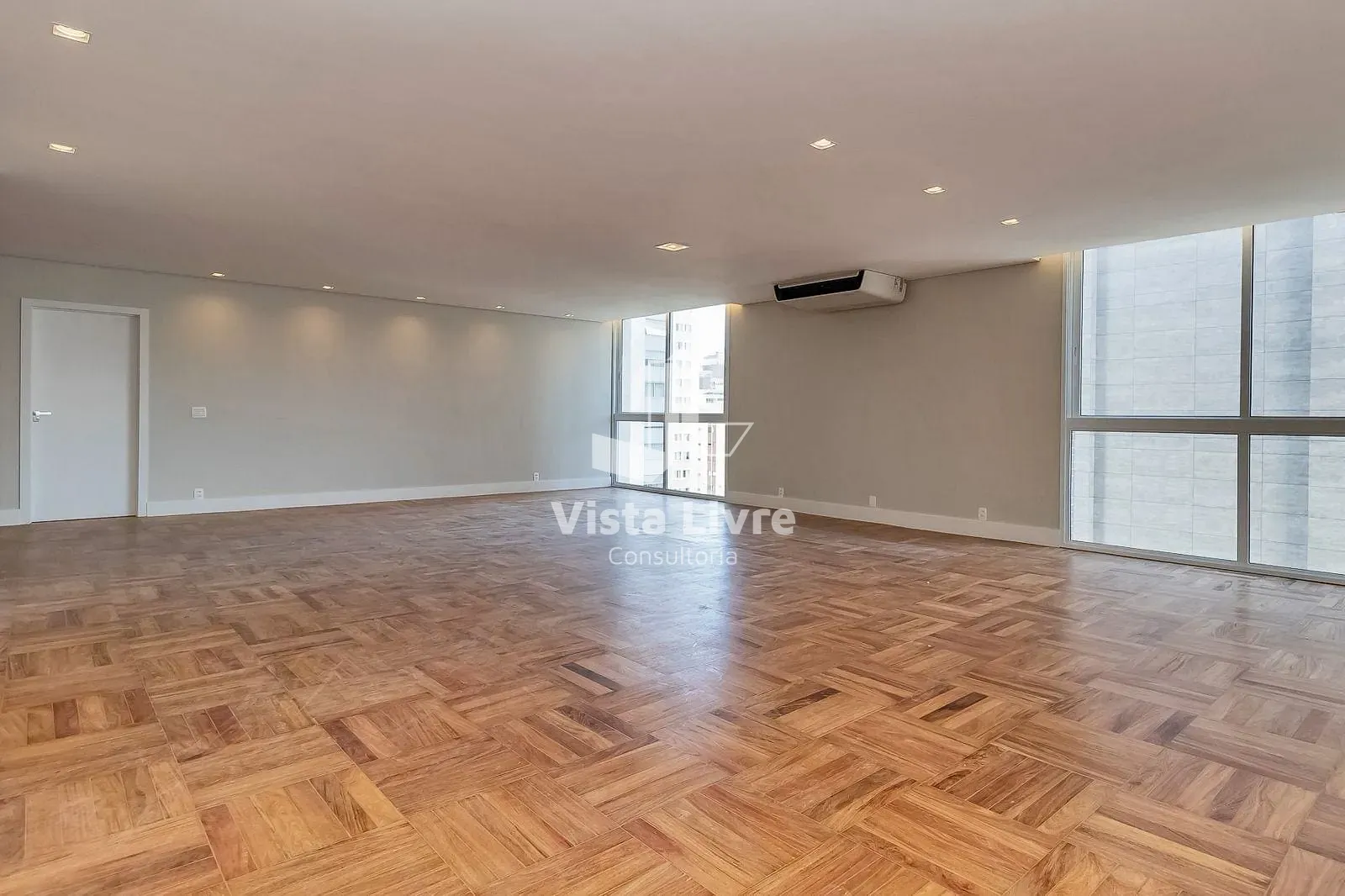 Apartamento, 3 quartos, 248 m² - Foto 1