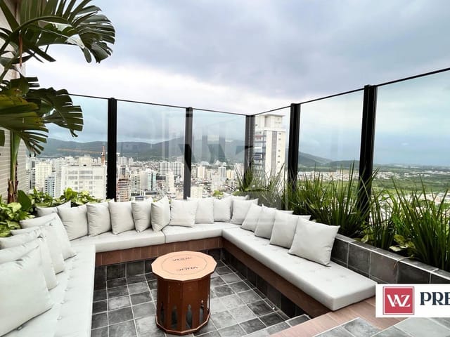 Apartamento 4 quartos e 5 banheiros, à venda, no bairro Meia Praia em Itapema