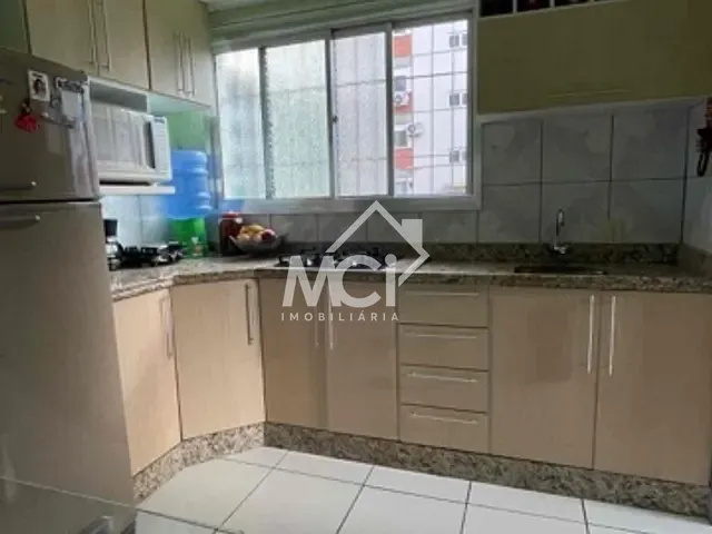 Apartamento 2 quartos e 1 banheiro, à venda, no bairro Areal em Pelotas
