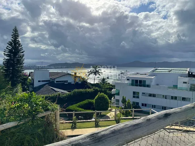 Apartamento com 204m² 1 quarto e 2 banheiros, à venda ou para alugar, no bairro Jurerê em Florianópolis