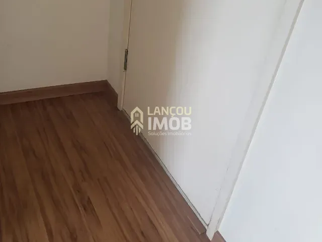 Apartamento 2 quartos e 1 banheiro, à venda, no bairro Jardim das Samambaias em Jundiaí