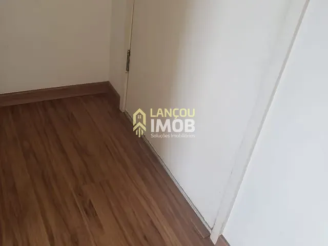 Apartamento 2 quartos e 1 banheiro, à venda, no bairro Jardim das Samambaias em Jundiaí