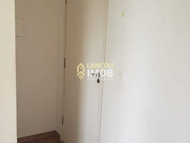 Apartamento 2 quartos e 1 banheiro, à venda, no bairro Jardim das Samambaias em Jundiaí