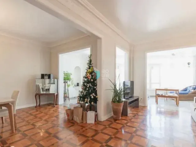 Apartamento com 221m² 4 quartos e 4 banheiros, à venda, no bairro Copacabana em Rio de Janeiro