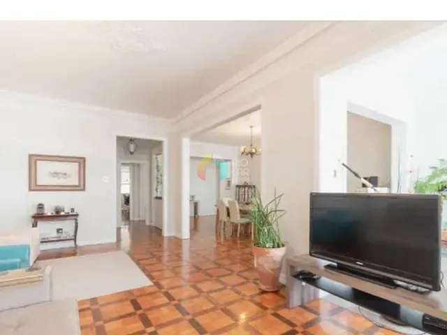 Apartamento com 221m² 4 quartos e 4 banheiros, à venda, no bairro Copacabana em Rio de Janeiro