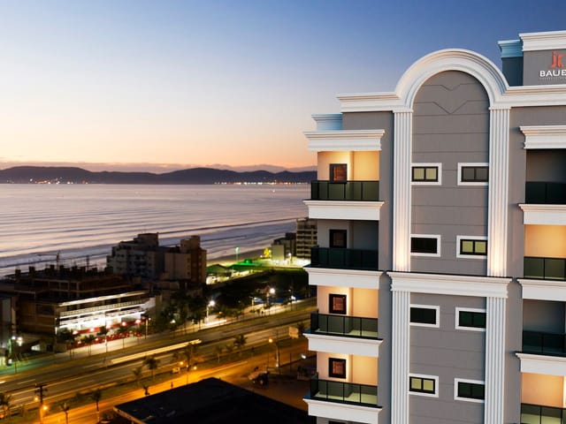 Apartamento com 77m² 2 quartos e 3 banheiros, à venda, no bairro Morretes em Itapema