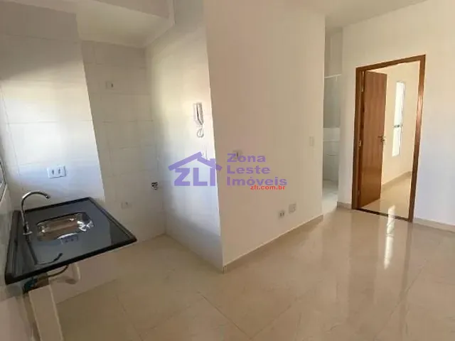 Apartamento com 43m² 2 quartos e 1 banheiro, à venda ou para alugar, no bairro Vila Carrão em São Paulo