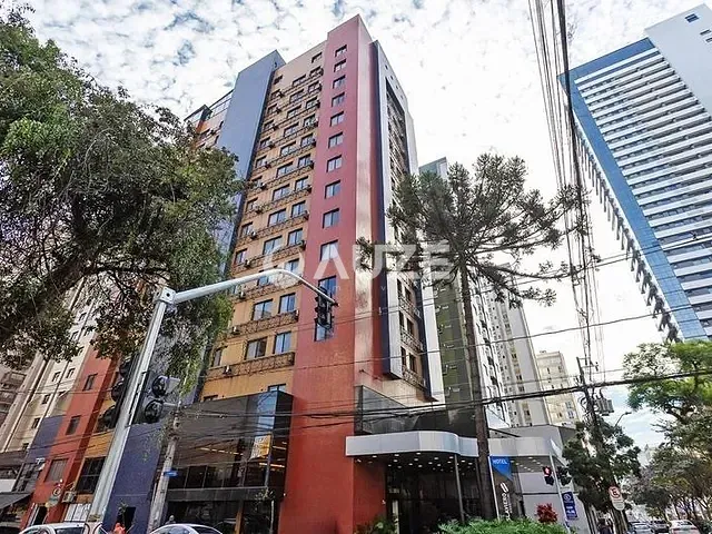Apartamento com 37m² 1 quarto e 1 banheiro, à venda, no bairro Centro em Curitiba