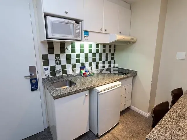 Apartamento com 37m² 1 quarto e 1 banheiro, à venda, no bairro Centro em Curitiba