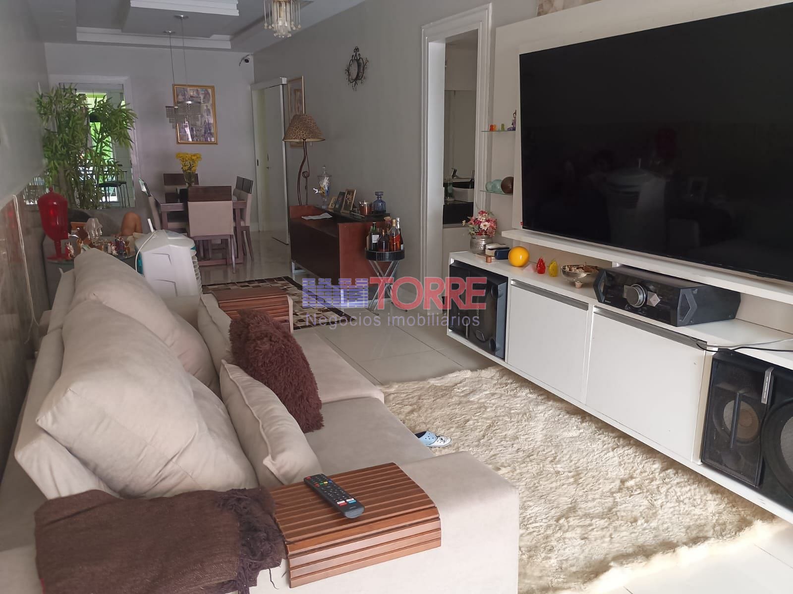 Apartamento para alugar com 1 quarto, 90m² - Foto 3