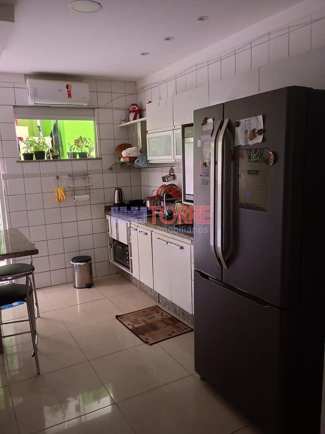 Apartamento para alugar com 1 quarto, 90m² - Foto 6