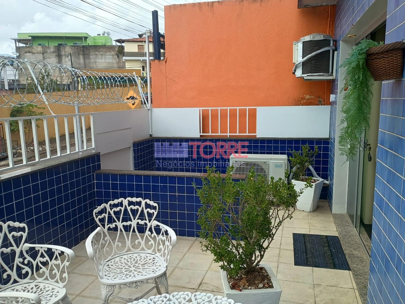 Apartamento para alugar com 1 quarto, 90m² - Foto 2