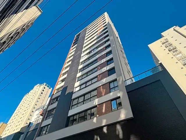 Apartamento com 175m² 2 quartos e 2 banheiros, à venda, no bairro Centro em Balneário Camboriú