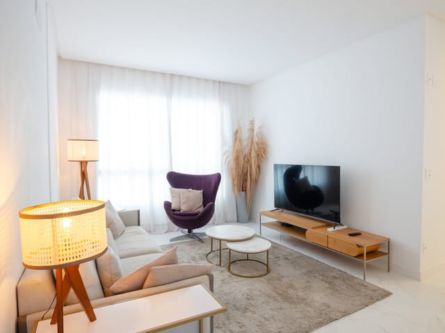 Apartamento com 136m² 4 quartos e 5 banheiros, à venda, no bairro Centro em Balneário Camboriú