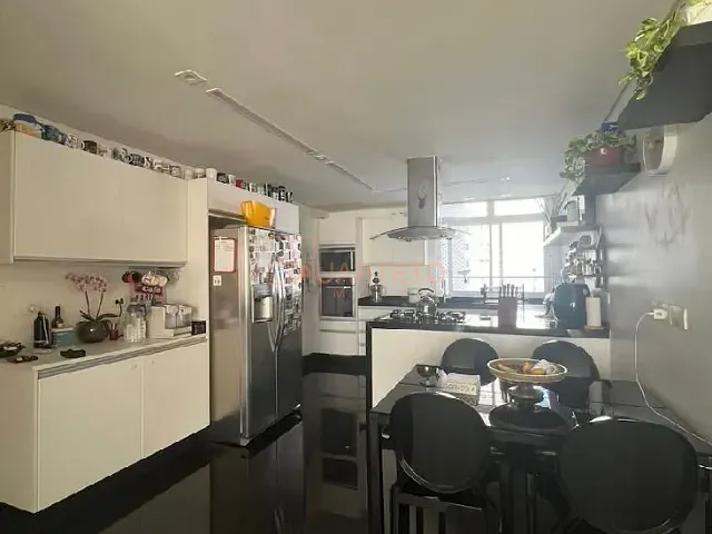 Apartamento 3 quartos e 4 banheiros, à venda, no bairro Perdizes em São Paulo