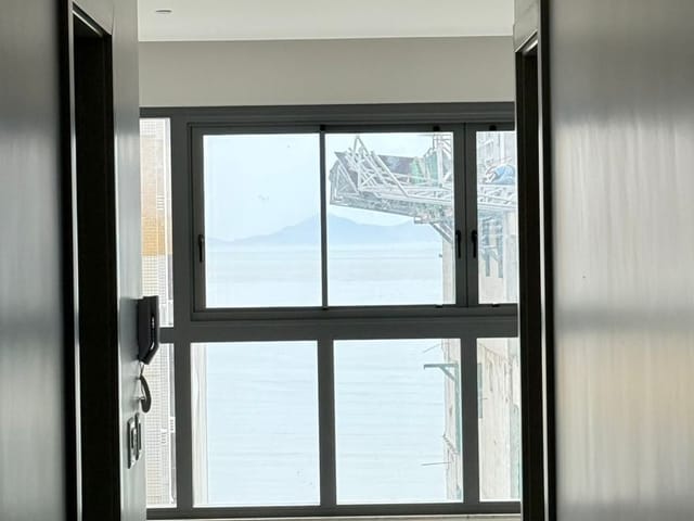 Apartamento com 327m² 4 quartos e 5 banheiros, à venda, no bairro Centro em Balneário Camboriú