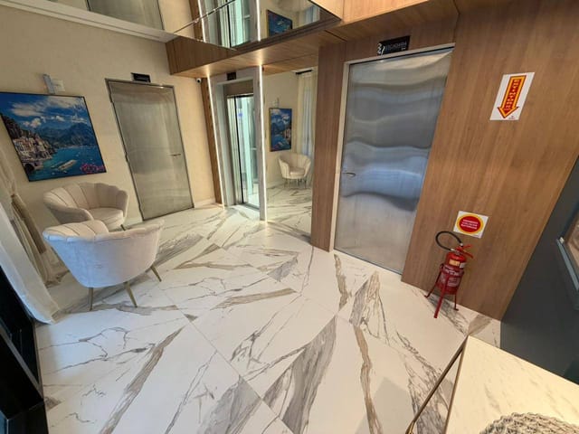 Apartamento com 130m² 4 quartos e 5 banheiros, à venda, no bairro Centro em Itapema