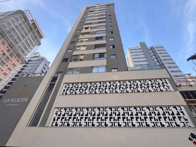 Apartamento com 70m² 2 quartos e 3 banheiros, à venda, no bairro Morretes em Itapema