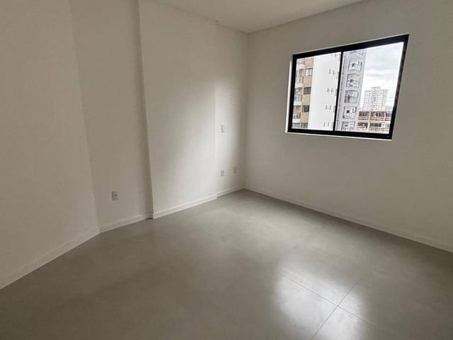 Apartamento com 70m² 2 quartos e 3 banheiros, à venda, no bairro Morretes em Itapema