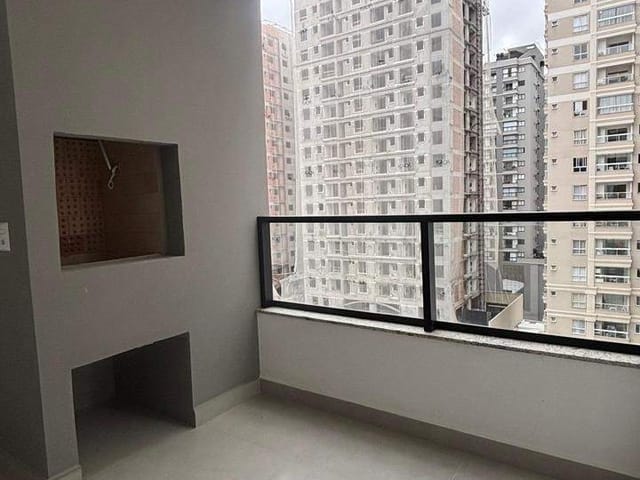 Apartamento com 70m² 2 quartos e 3 banheiros, à venda, no bairro Morretes em Itapema