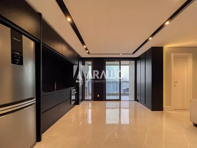 Apartamento 2 quartos e 1 banheiro, à venda, no bairro Ressacada em Itajaí