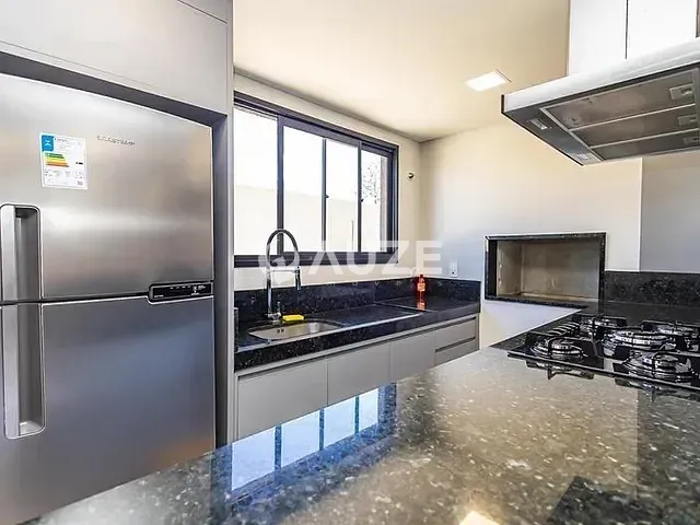 Apartamento com 49m² 2 quartos e 1 banheiro, à venda, no bairro Cidade Industrial em Curitiba