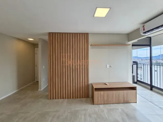 Apartamento 3 quartos e 2 banheiros, para alugar, no bairro Vila Anastácio em São Paulo