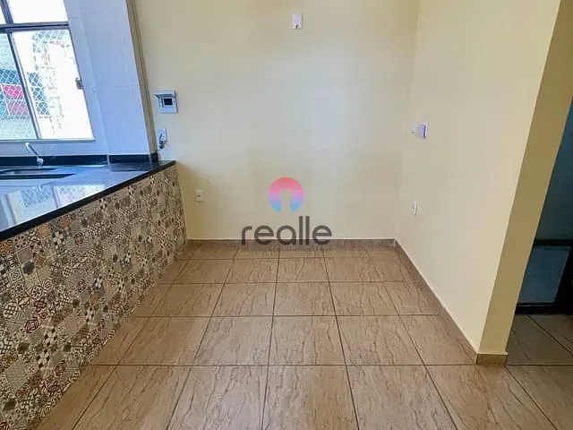 Apartamento 2 quartos e 1 banheiro, para alugar, no bairro Engenho Nogueira em Belo Horizonte