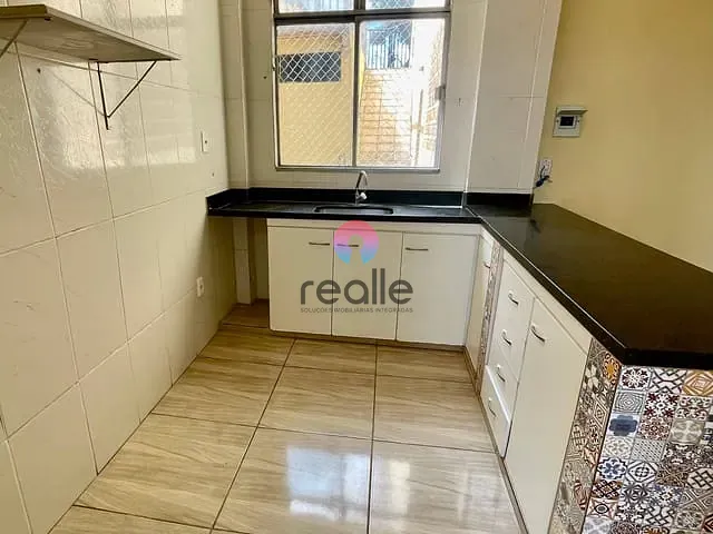 Apartamento 2 quartos e 1 banheiro, para alugar, no bairro Engenho Nogueira em Belo Horizonte