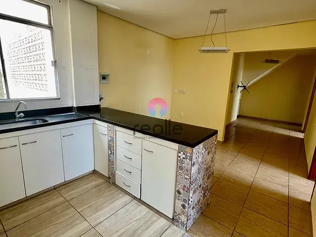 Apartamento 2 quartos e 1 banheiro, para alugar, no bairro Engenho Nogueira em Belo Horizonte
