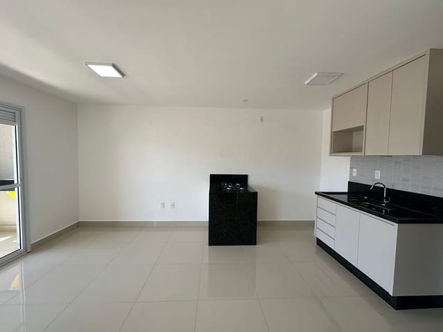 Apartamento 1 quarto e 1 banheiro, à venda, no bairro Setor Bueno em Goiânia