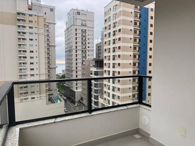 Apartamento com 69m² 2 quartos e 3 banheiros, à venda, no bairro Morretes em Itapema