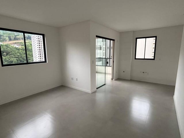 Apartamento com 69m² 2 quartos e 3 banheiros, à venda, no bairro Morretes em Itapema