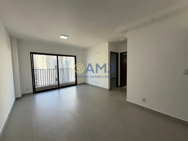 Apartamento 2 quartos e 2 banheiros, para alugar, no bairro Setor Bueno em Goiânia