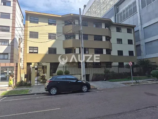 Apartamento com 95m² 3 quartos e 3 banheiros, à venda, no bairro Água Verde em Curitiba