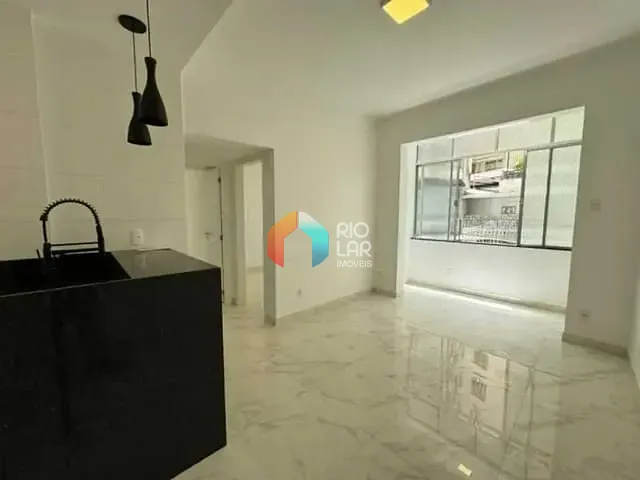 Apartamento com 54m² 2 quartos e 1 banheiro, à venda, no bairro Flamengo em Rio de Janeiro