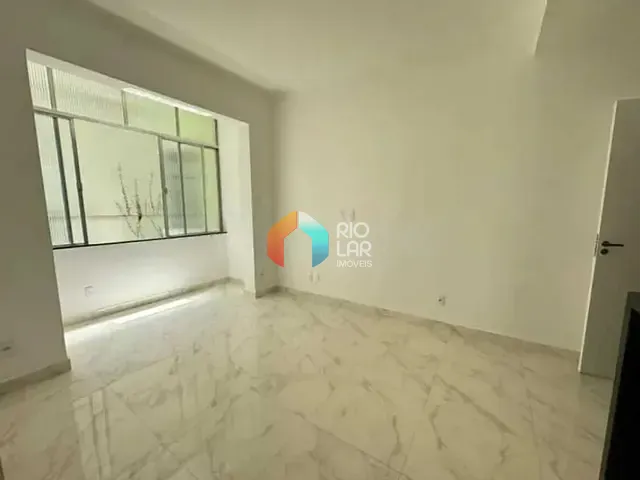 Apartamento com 54m² 2 quartos e 1 banheiro, à venda, no bairro Flamengo em Rio de Janeiro