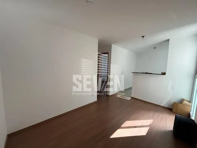 Apartamento 2 quartos e 1 banheiro, para alugar, no bairro Parque Viaduto em Bauru