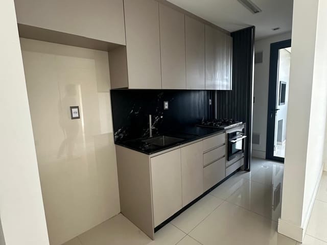 Apartamento com 118m² 3 quartos e 2 banheiros, à venda, no bairro Ressacada em Itajaí